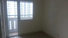 Sewa tahunan kosongan 2br Tower Mall Penelope Green Pramuka City