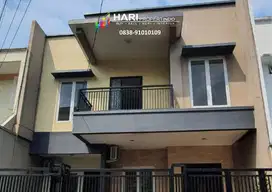 DIJUAL Rumah Pondok Indah 4BR - Jalan Kaki ke PIM, Dekat Tol & halte