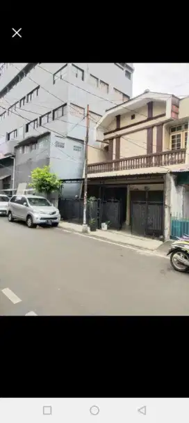 Di jual cepat rumah 2 lanrai di petojo jakarta pusat