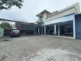 Ruko siap pakai tengah kota lebar 16 m di dr cipto semarang timur 9838