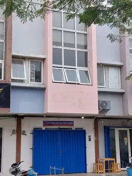 Ruko dijual di Golden City tempat strategis