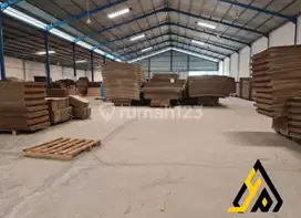 Dijual gudang industri lokasi Solo baru  strategis Luas 5898m
