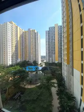 APARTEMEN Summarecon Springlake TOWER AZOLA