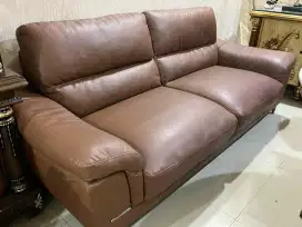 Satu Set Sofa Kulit Besar Istimewa No Minuss brand Cheers