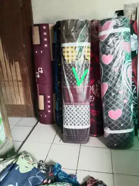 Tukang potong kain kasur inoac