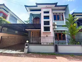 Rumah 2 lantai, murah, BU di perumahan dekat UGM