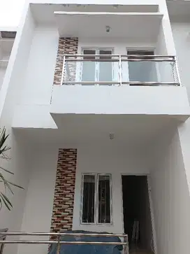 Rumah Cluster 2 Lantai Siap Huni!