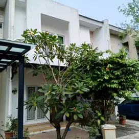 Rumah cluster bagus ciputat dekat stasiun Pondok Ranji