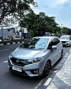 Anak Muda Wajib Punya! Honda Jazz RS 2017 Matic, Sporty Abis