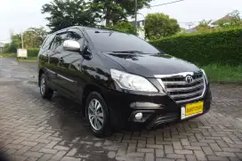 Innova G 2.5 AT 2014 DP kM 115rban