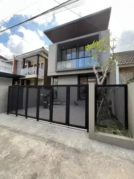 Rumah 2 Lantai Full Furnish Dekat Jogjabay 10 Menit Ke Ambarukmo Plaza