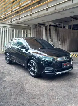 honda hrv 1.8 cvt prestige 2021 hitam, mobil ganteng, siap nongkrong