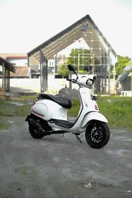 PIAGGIO VESPA MATIC SPRINT 150 S EDITION 2023 BISA KREDIT