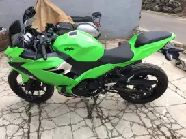 All New Ninja 250 2018 KM 15.000 orsinil ban msih bawaan pabrik plat E