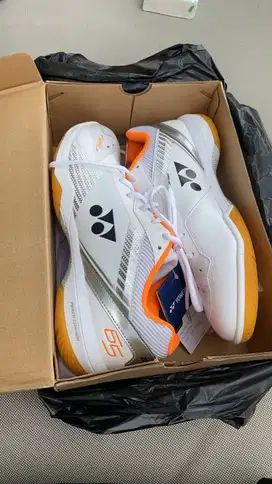 [BARU] Sepatu Badminton Yonex Power Cushion SHB65 Z3