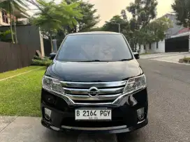 Nissan Serena HWS Panoramic AT 2013 Hitam