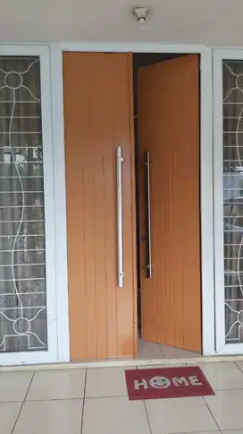 DIJUAL RUMAH 3 LANTAI, FURNISHED, DI CLUSTER FAVORIT CITRAGRAND