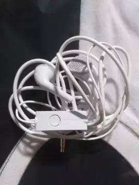 Headset SAMSUNG Original Bawaan J7 Pro