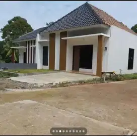Rumah mewah Dekat pasar boja
