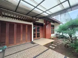 Rumah tengah kota cocok untuk kos & kantor di pandanaran semarang 9837