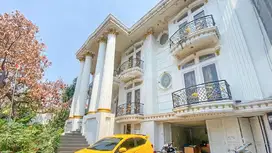 Rumah Mewah 3 Lantai Siap Huni di Jl Kramat Lontar