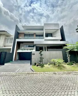 DIJUAL RUMAH BARU MEWAH IMPERIAL GOLF PAKUWON INDAH DEKAT GRAHA FAMILY