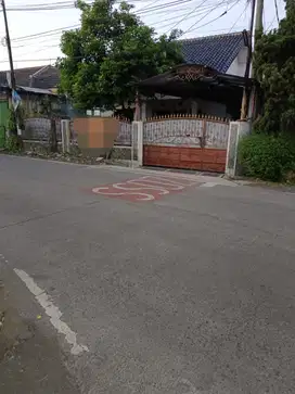 Rumah Tinggal Hook Cocok Untuk Usaha Main Road Arcamanik Bandung