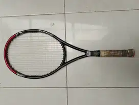 Raket Tennis merk HIQUA