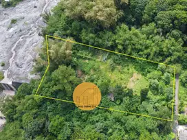 Tanah Pakem Pinggir Jurang Sungai Boyong
