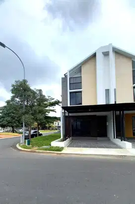 Rumah hoek 2lt 128m type Essence Cluster La Seine JGC Cakung