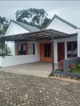 Rumah baru siap buat lebaran di UNNES gunungpati semarang