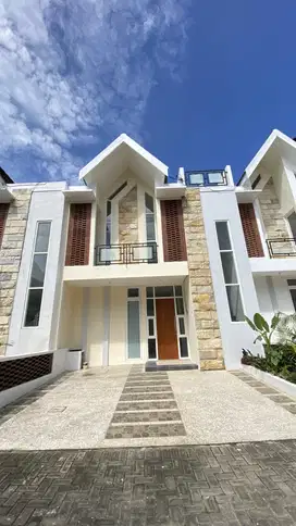 RUMAH 3 LANTAI LOKASI DI KOTA BATU FREE KITCHEN SET