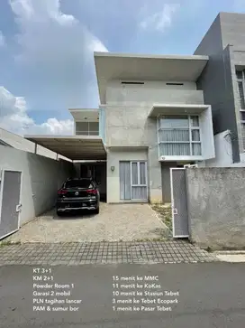 jual rumah strategis bebas banjir di Tebet Jakarta Selatan