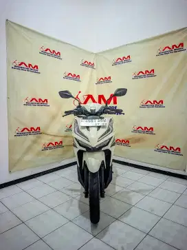 Honda new vario 125 keyless tahun 2023 warna putih