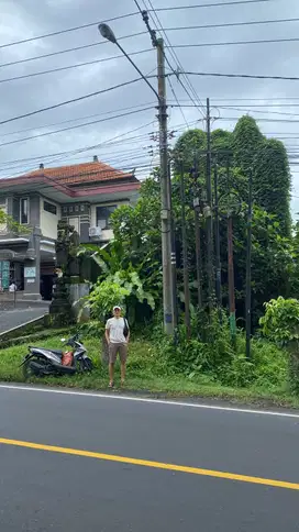 DiJUal Tanah Pinggir jalan Raya DPS-Gilimanuk