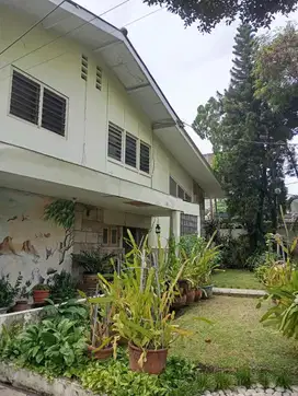 Jual Murah! Rumah Bagus Dan Luas Di Palmerah, Nego Sampai Deal