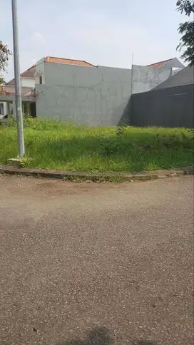 Tanah Kavling Deltamas Cikarang Cluster Hawai Luas 323 Meter Hoek