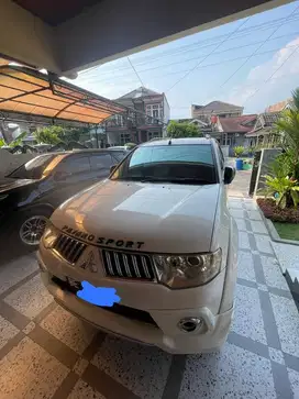 Pajero Exceed Limited 2013 Sport Putih AT Matic Mitsubishi