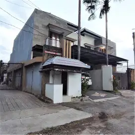 DIJUAL / DISEWAKAN RUMAH MINIMALIS MODERN LOKASI MAHENDRADATA