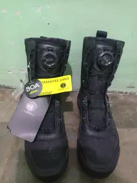 Sepatu BOA Parabelum