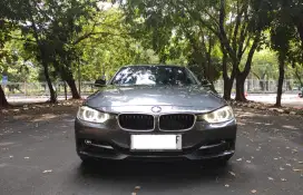BMW 320i M sport 2.0 at 2014