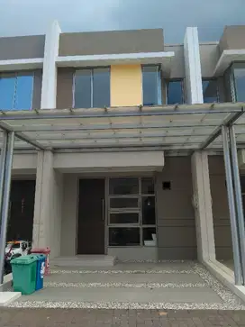 Disewa Murah Rumah Kosongan Tahap 2 PIK 2
