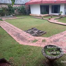 Disewakan Rumah luas 1050 M2 Jalan Kemang Utara VII