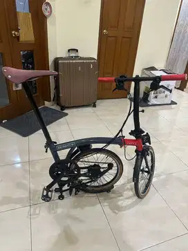 Sepeda Lipat Brompton
