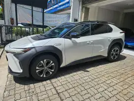 Toyota BZ4X 2023 Mulus Istimewa Seperti Baru
