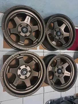 Velg Fuel Shok R17 5x127 (Original)