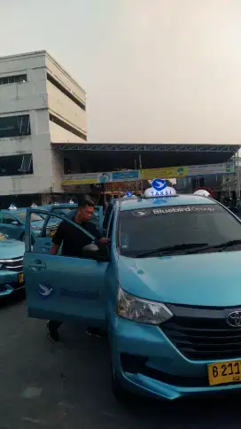 LOWONGAN DRIVER BLUEBIRD POOL HALIM