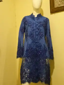 Jual berbagai macam jenis kebaya modern