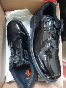 Sepatu PDH Kent