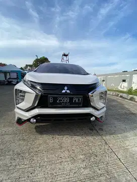 Xpander black edition metic 2021